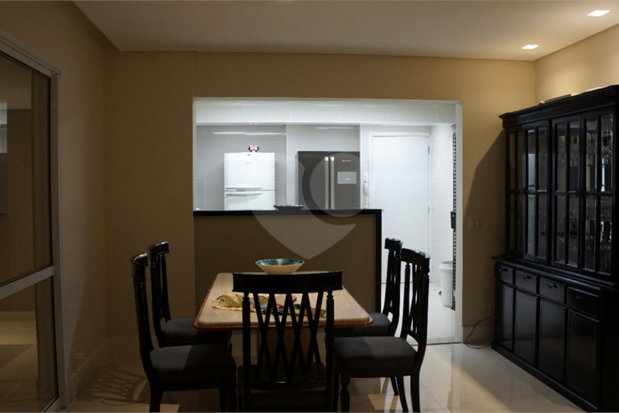 Apartamento à venda com 3 suítes em Santana, São Paulo, SP