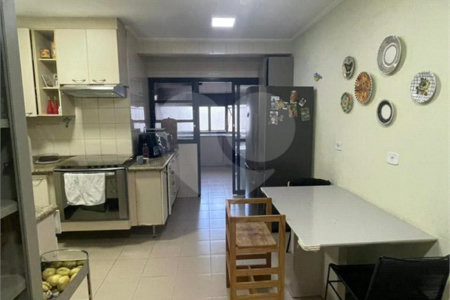 Apartamento à venda com 3 quartos, sendo 1 suíte, em Chácara Inglesa, São Paulo, SP