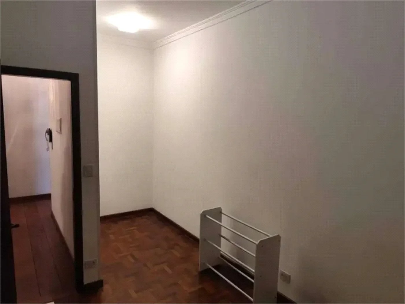 Sobrado à venda com 4 quartos, sendo 2 suítes,  em Lapa, São Paulo, SP