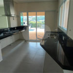Casa à venda com 3 suítes em Santa Isabel, Louveira, SP