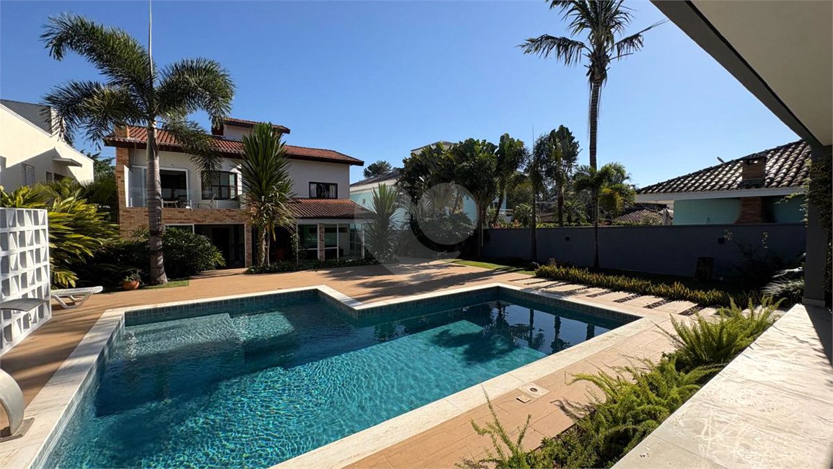 Casa à venda ou para alugar com 4 quartos, sendo 2 suítes,  no condomínio Vivendas do Lago, Sorocaba - SP