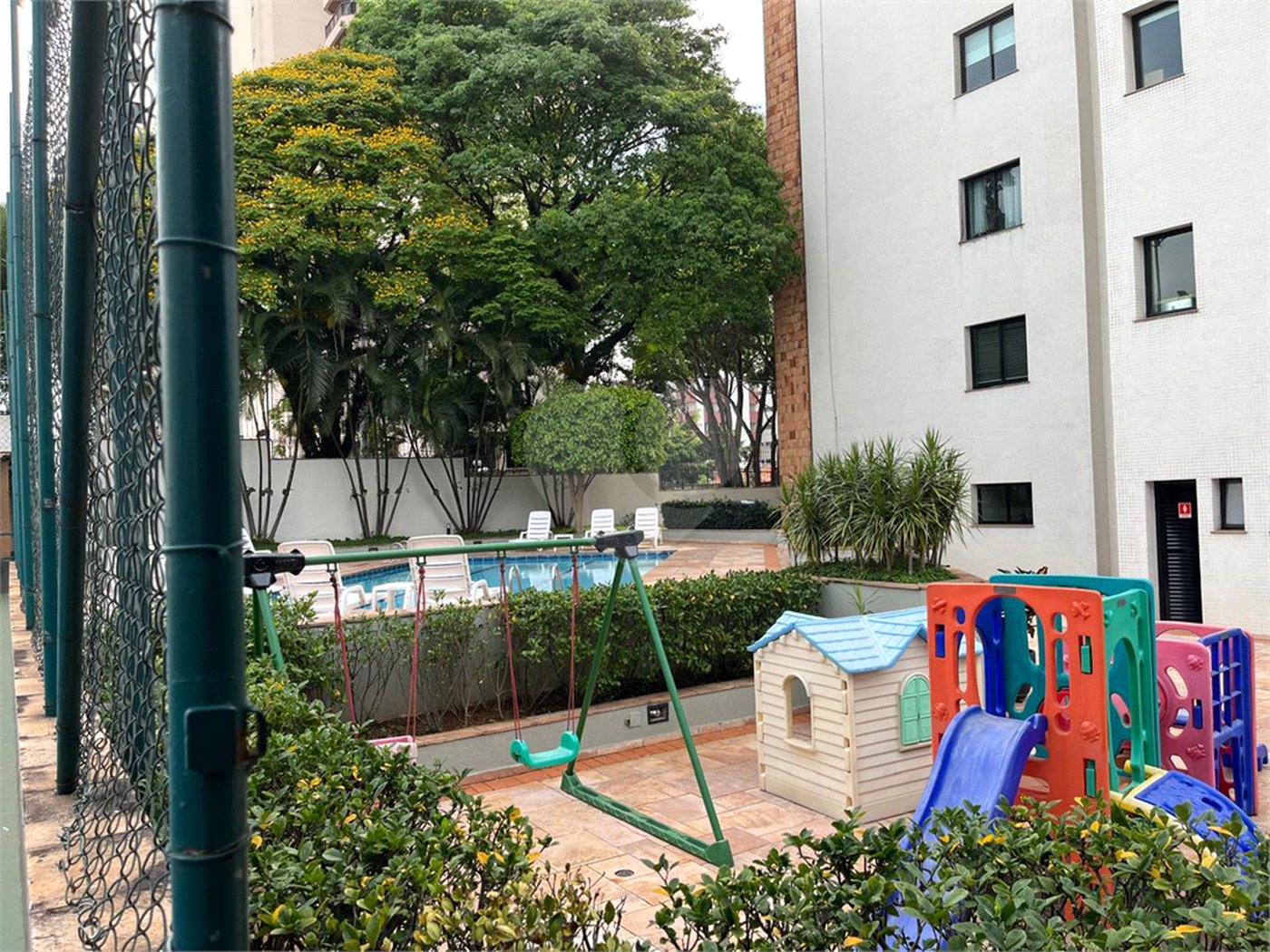 Apartamento à venda com 4 quartos, sendo 2 suítes, em Planalto Paulista, São Paulo, SP