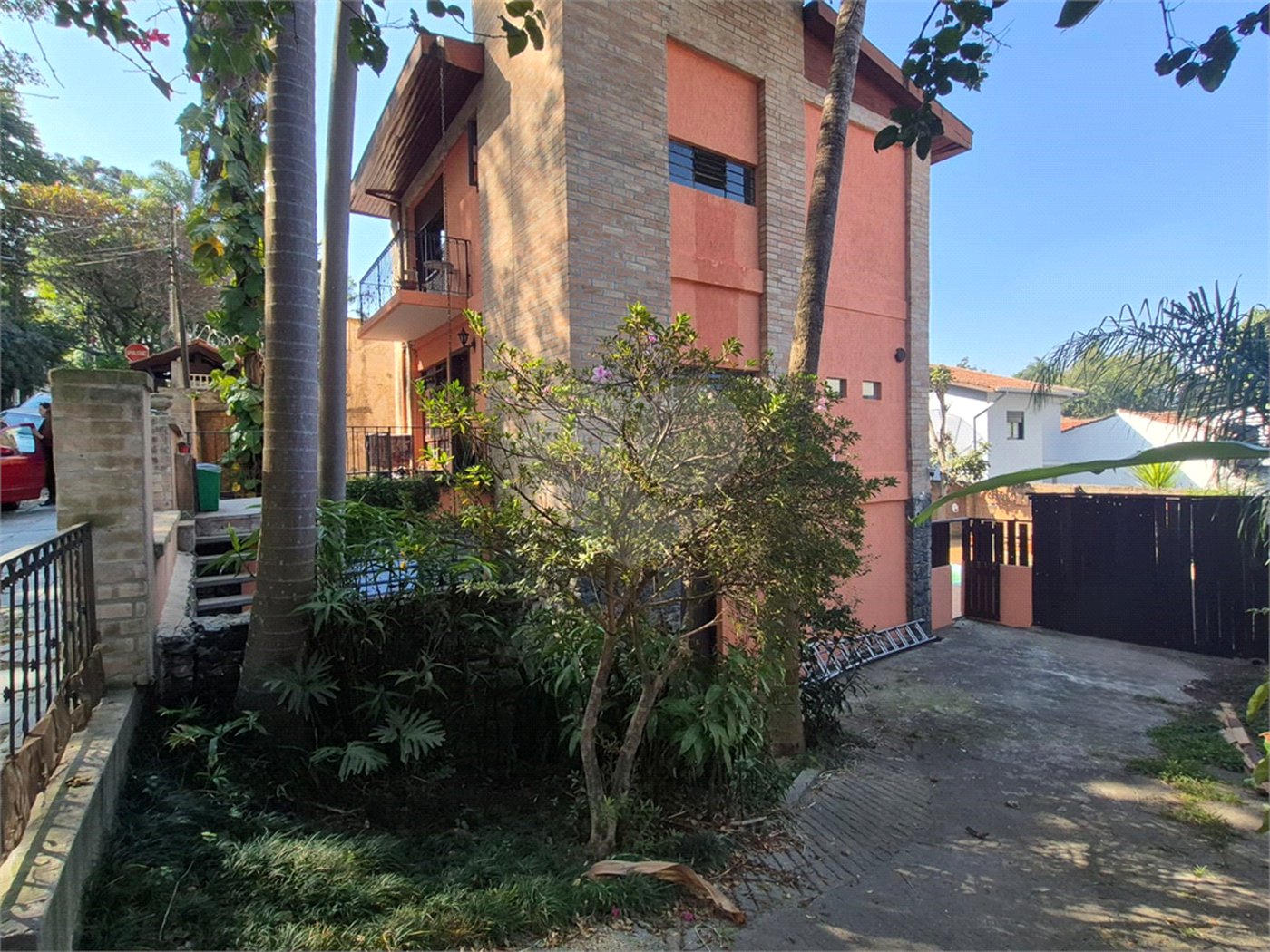 Casa à venda com 4 quartos, sendo 1 suíte, em Tremembé, São Paulo, SP