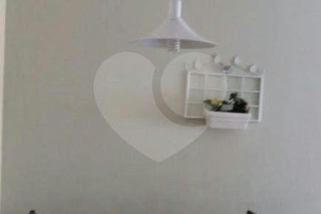 Apartamento à venda com 2 quartos em Vila Erna, São Paulo, SP