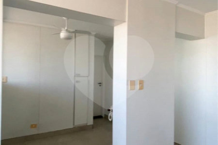 Apartamento à venda com 3 suítes em Santo Amaro, São Paulo, SP