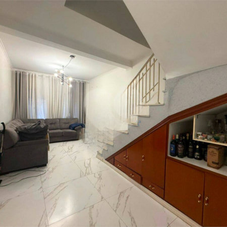 Casa à venda com 2 quartos, sendo 1 suíte, em Vila Maria Alta, São Paulo, SP