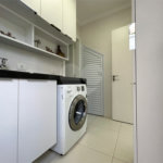 Casa à venda com 4 suítes no condomínio Residencial Jabuticabeiras, São Paulo - SP