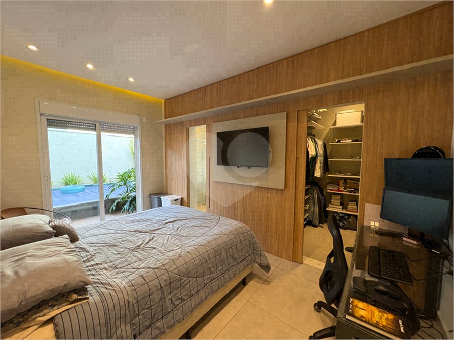 Casa à venda com 5 quartos, sendo 3 suítes,  no condomínio Ibiti Reserva, Sorocaba - SP