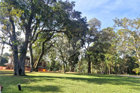 Terreno à venda no condomínio Chácara Santa Helena, São Paulo - SP