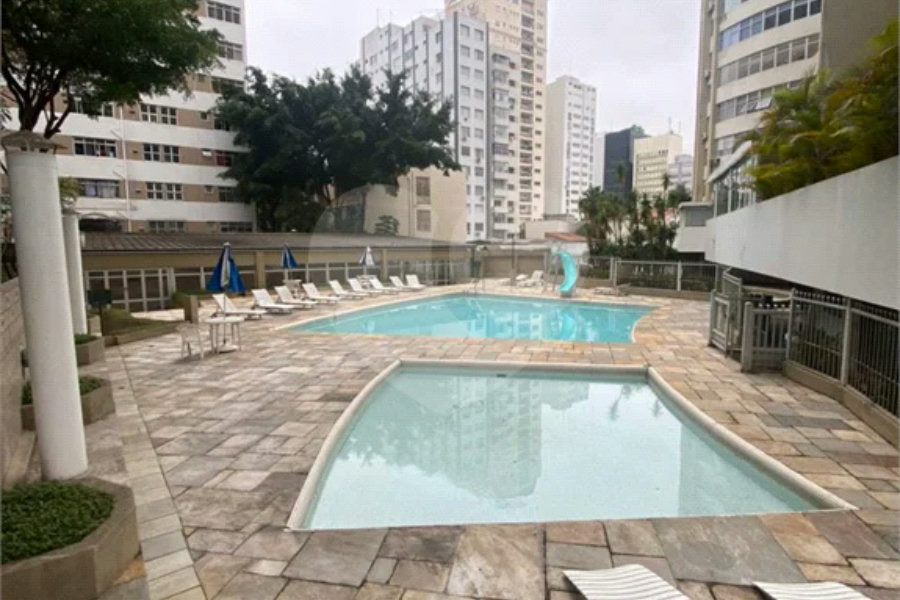 Apartamento à venda com 3 quartos, sendo 1 suíte, em Jardim Europa, São Paulo, SP