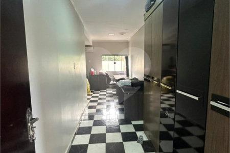 Casa à venda com 6 suítes em Pedro Juan Caballero, Amambay