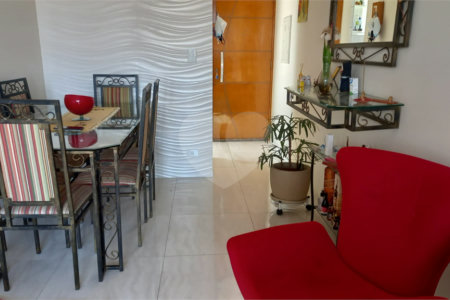 Apartamento à venda com 2 quartos em Vila Mazzei, São Paulo, SP