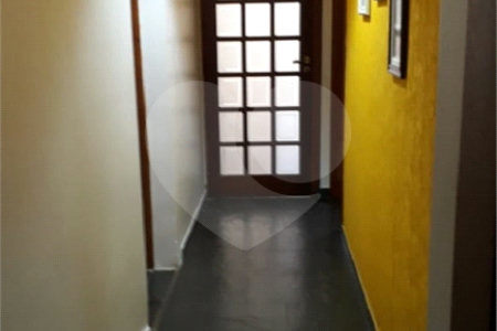Casa à venda com 3 quartos, sendo 1 suíte, em Vila São Caetano, Sorocaba, SP