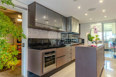 Apartamento à venda com 3 suítes em Alto da Lapa, São Paulo, SP
