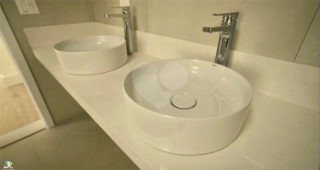 Casa à venda com 4 suítes no condomínio Reserva São Nicolau, Atibaia - SP