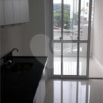 Apartamento à venda com 3 quartos, sendo 1 suíte,  em Jardim Vazani, São Paulo, SP