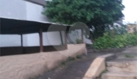 Terreno à venda com 3 quartos em Chora Menino, São Paulo, SP