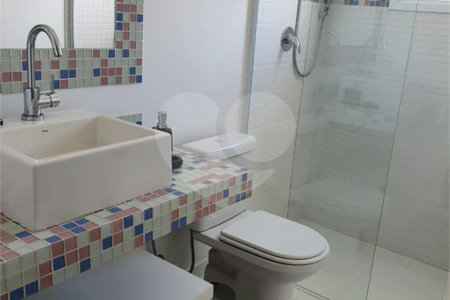 Casa à venda com 5 quartos, sendo 4 suítes, no condomínio Sol Vinhedo, Vinhedo - SP