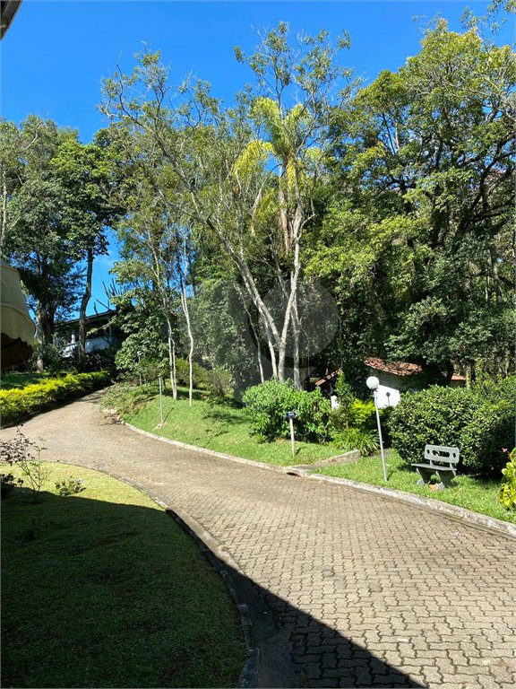 Sítio à venda com 4 quartos, sendo 3 suítes, em Aguas de Igaratá, Igaratá, SP
