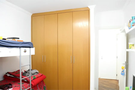 Apartamento à venda com 4 quartos, sendo 3 suítes, em Real Parque, São Paulo, SP