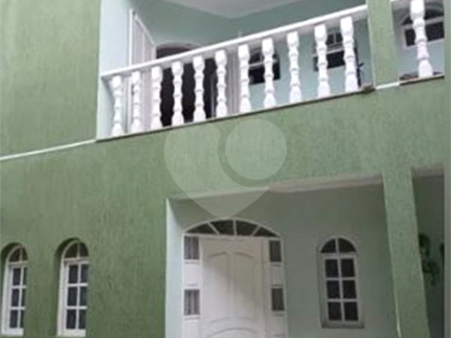 Casa à venda com 3 quartos, sendo 1 suíte,  no condomínio São Marcos, São Paulo - SP