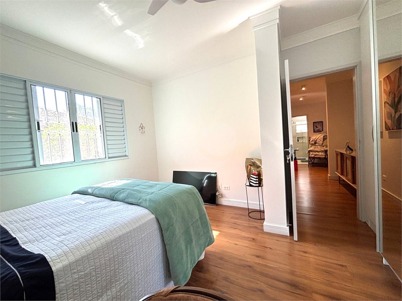 Casa térrea em rua sem saída com guarita 24hs - Tremembé - São Paulo/SP