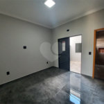 Casa à venda com 3 quartos, sendo 1 suíte, no condomínio Horto Florestal Villagio, Sorocaba - SP