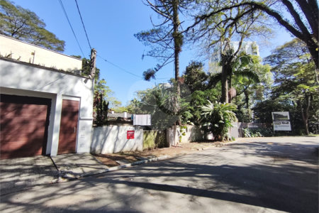 Terreno à venda com 1 suíte em Alto da Boa Vista, São Paulo, SP