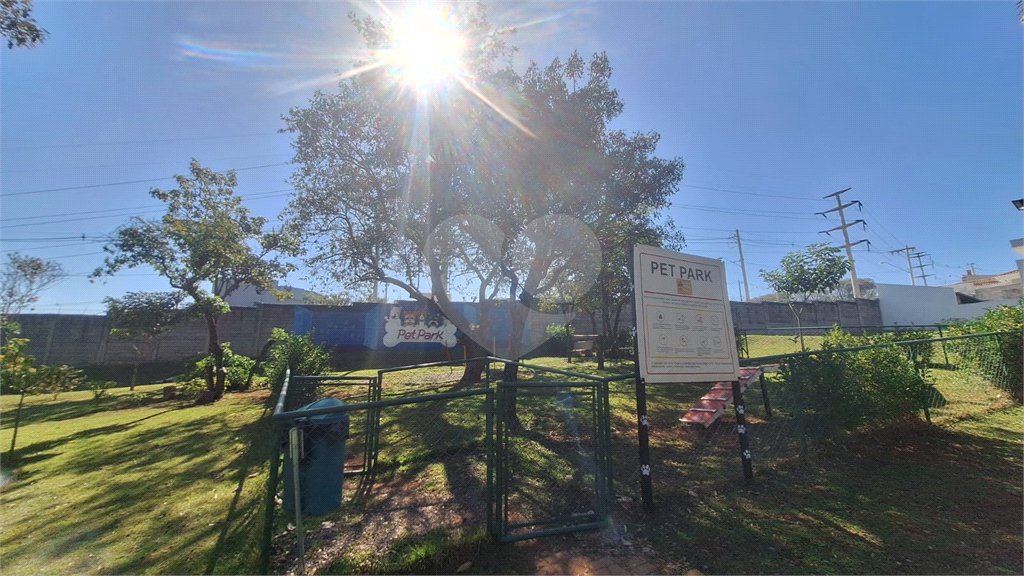 Casa à venda com 3 quartos, sendo 1 suíte, no condomínio Golden Park Residence, Sorocaba - SP