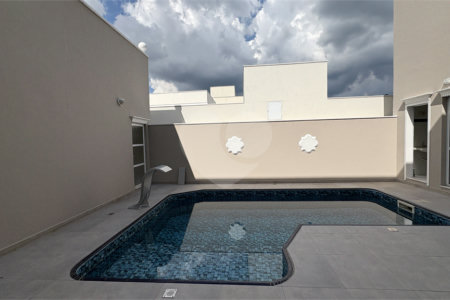 Casa à venda com 3 suítes no condomínio Belvedere II, Votorantim - SP