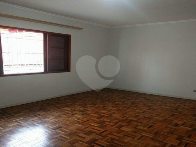Sobrado à venda com 3 quartos, sendo 1 suíte,  em Santana, São Paulo, SP