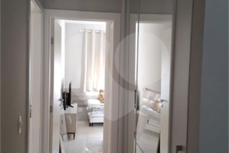 Casa à venda com 3 suítes no condomínio Villa das Flores, Mogi das Cruzes - SP