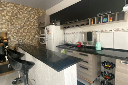 Casa à venda com 2 quartos, sendo 1 suíte, em Jardim Alvinópolis, Atibaia, SP