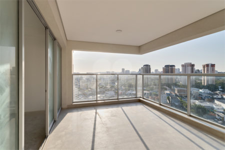 Apartamento à venda com 3 quartos, sendo 1 suíte, em Jardim Marajoara, São Paulo, SP