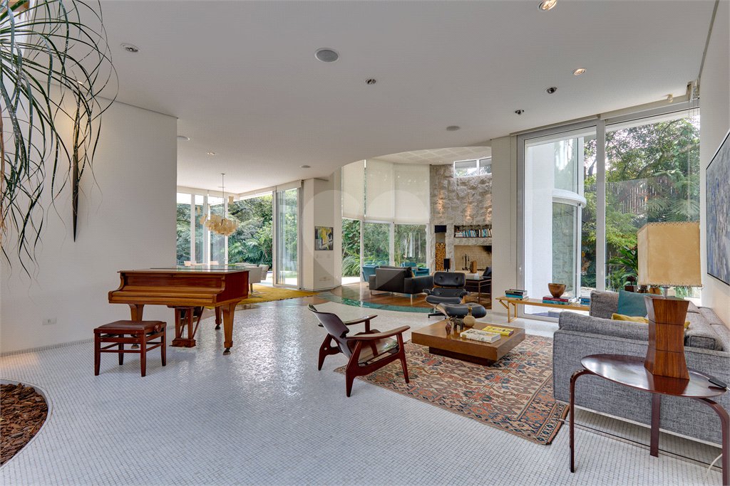 Casa à venda com 5 suítes em Alto da Boa Vista, São Paulo, SP