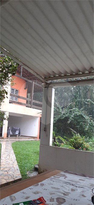 Casa à venda com 2 quartos em Caceia, Mairiporã, SP