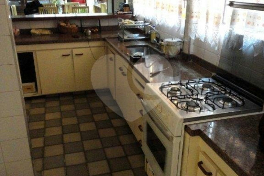 Casa à venda com 3 quartos, sendo 2 suítes, em Parque Mandaqui, São Paulo, SP