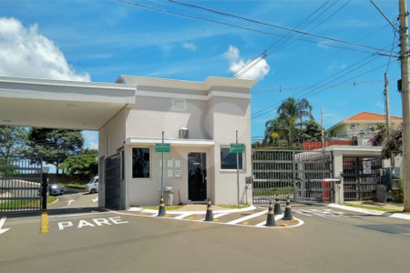Casa à venda com 4 suítes no condomínio Vila Panorama, Indaiatuba - SP