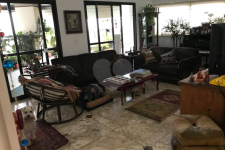 Apartamento à venda com 3 quartos, sendo 1 suíte, em Vila Andrade, São Paulo, SP