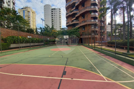 Apartamento à venda com 4 quartos, sendo 3 suítes, em Vila Andrade, São Paulo, SP