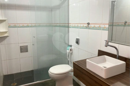 Sobrado à venda ou para alugar com 2 quartos em Chácara Santo Antônio, São Paulo, SP