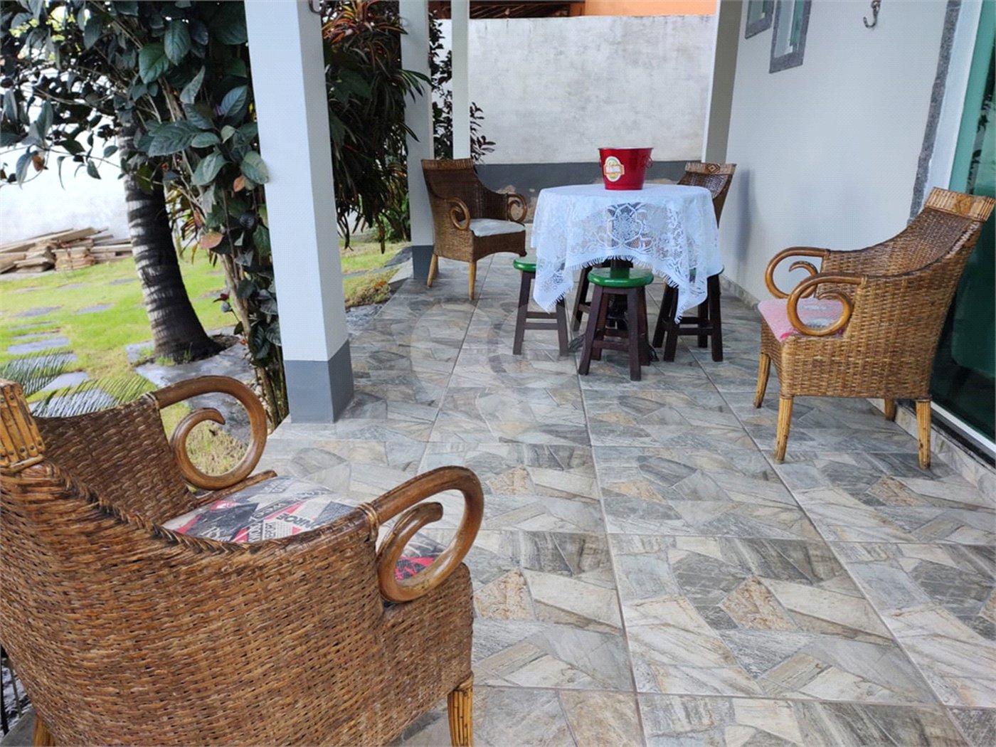 Casa à venda com 3 quartos, sendo 2 suítes,  em Rasa, Armação dos Búzios, RJ