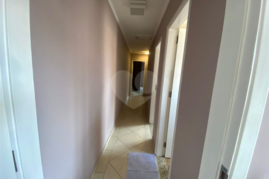 Sobrado à venda com 3 quartos, sendo 1 suíte, em Tremembé, São Paulo, SP