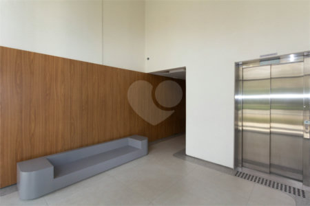 Apartamento à venda ou para alugar com 3 suítes em Moema, São Paulo, SP