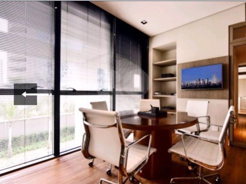 Apartamento à venda com 1 suíte em Cidade Monções, São Paulo, SP
