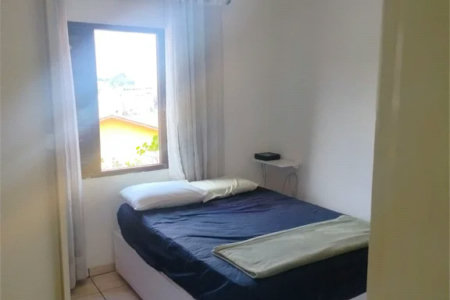 Sobrado à venda com 2 quartos em Jardim Santa Rosa, Taboão da Serra, SP