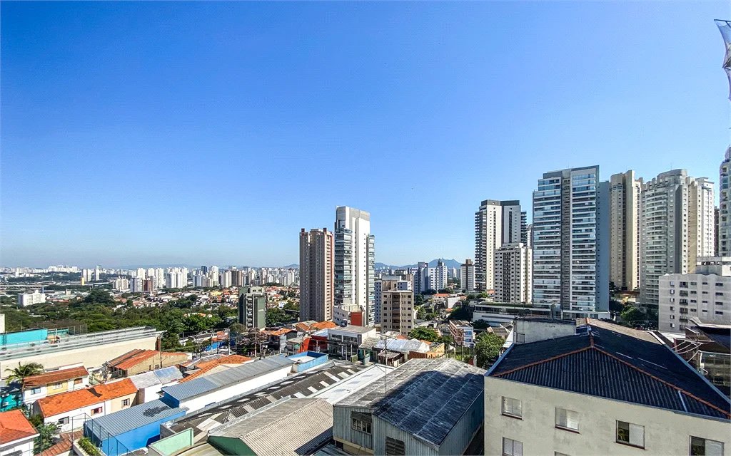 Apartamento à venda com 3 suítes em Alto da Lapa, São Paulo, SP