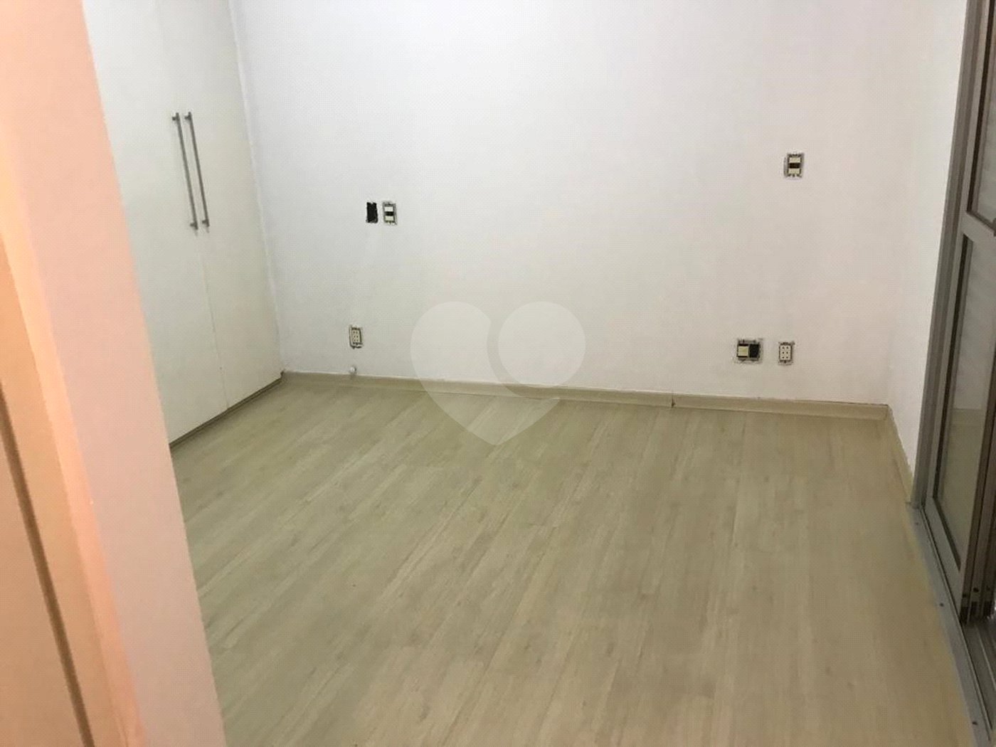 Apartamento à venda com 3 quartos, sendo 1 suíte, em Vila Andrade, São Paulo, SP