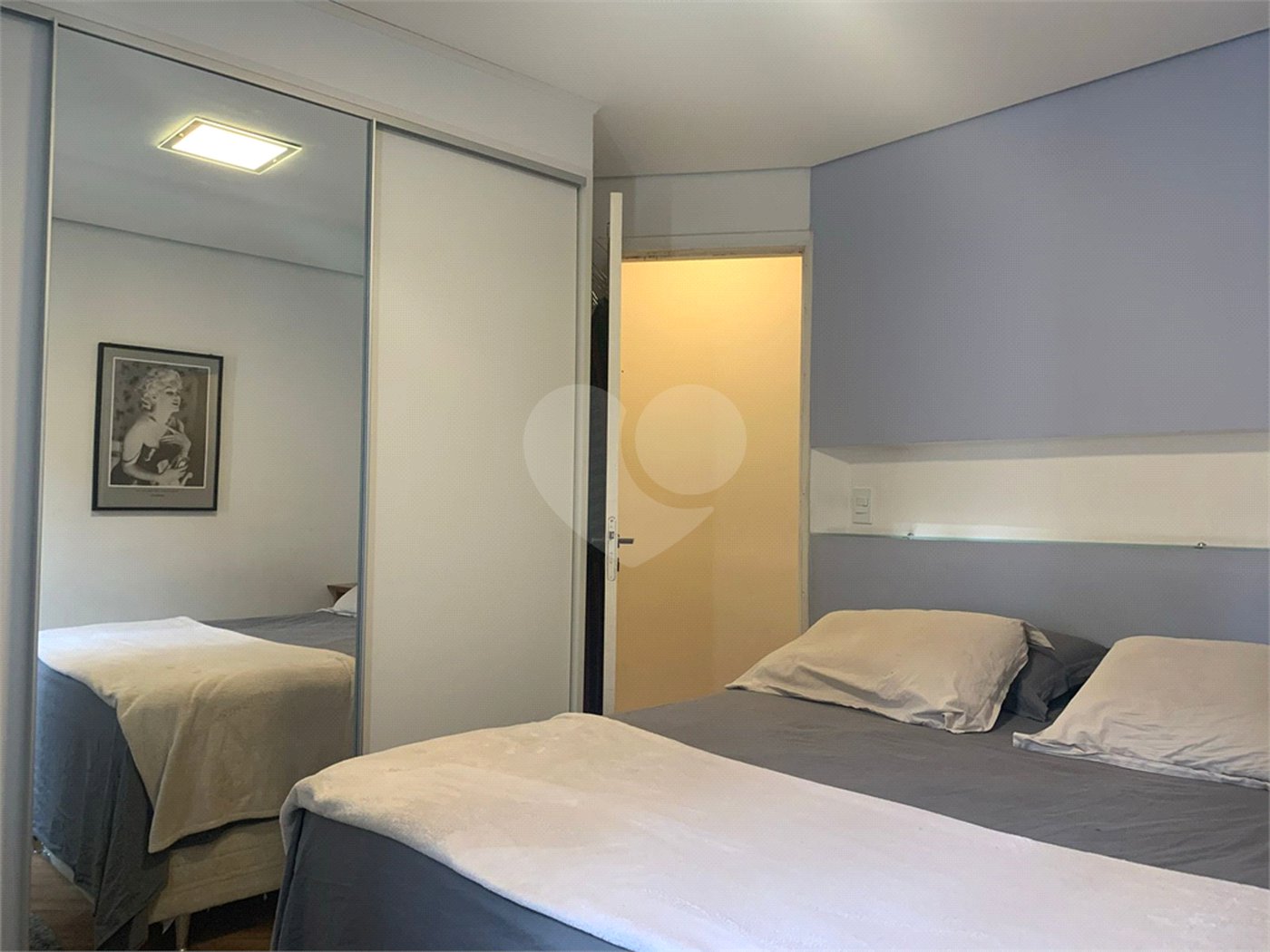 Casa à venda com 2 quartos, sendo 1 suíte, no condomínio Da Chácara, São Paulo - SP