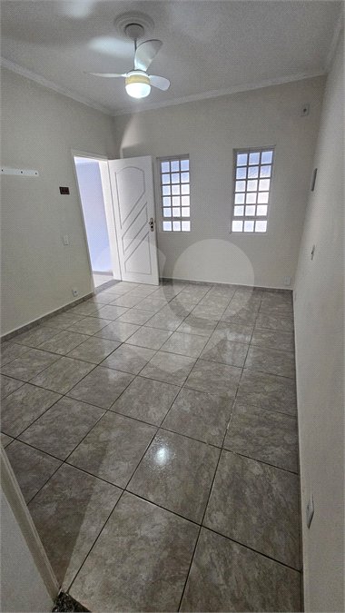 Sobrado para alugar com 3 quartos, sendo 1 suíte, em Jardim do Valle II, Indaiatuba, SP